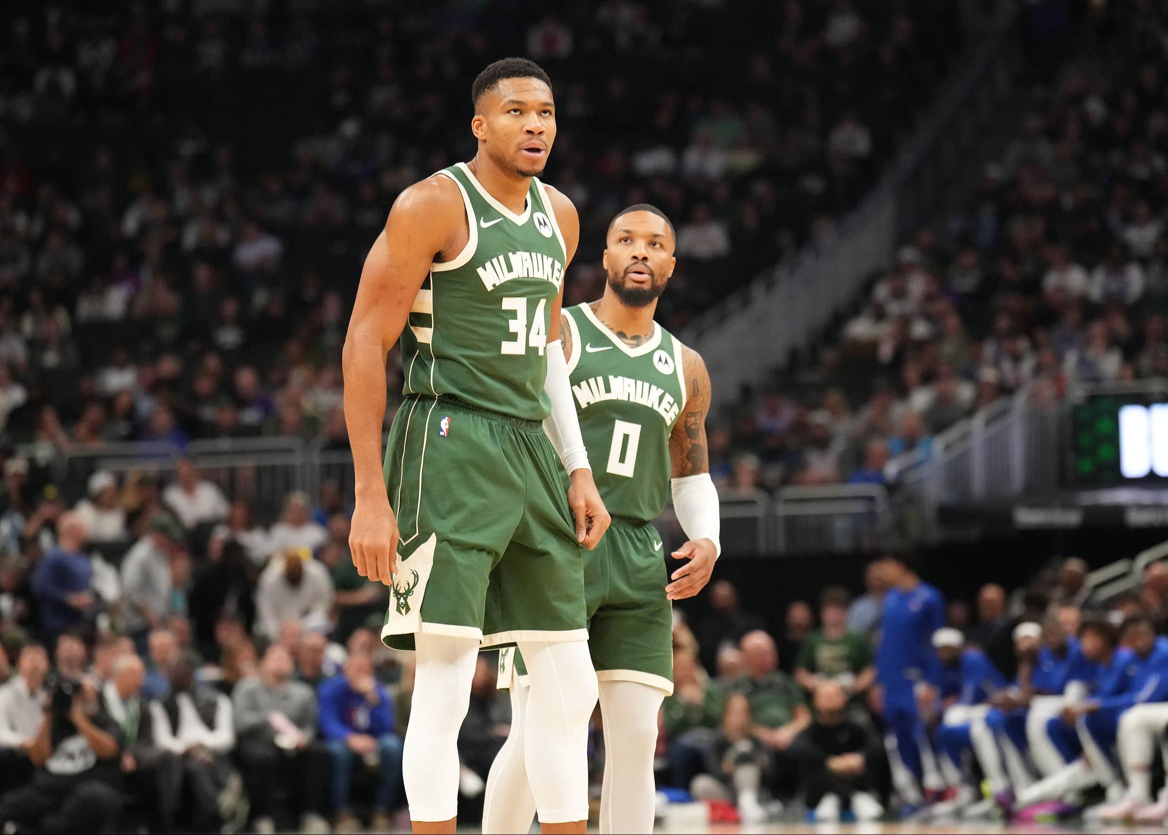 雄鹿奏凯,字母哥狂砍50分 雄鹿奏凯,字母哥狂砍50分