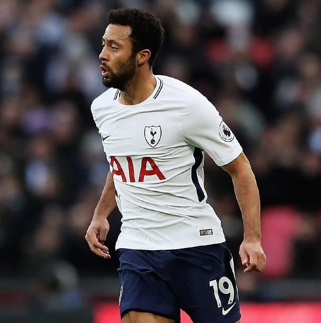 关于比利时惨败瑞士，士气低迷遭遇挫折的信息