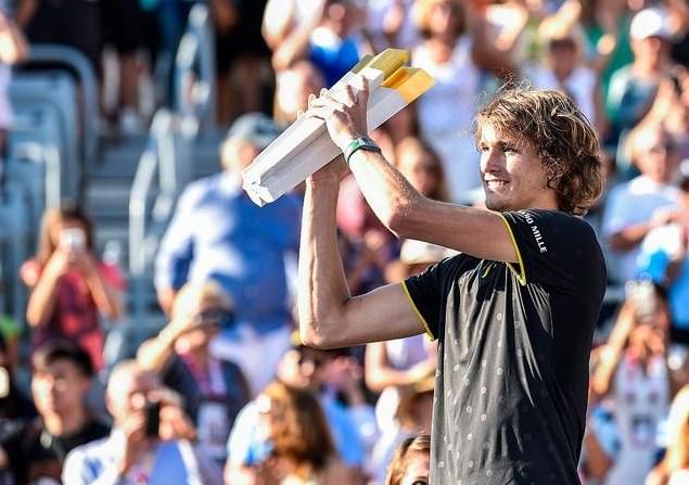 意大利网球队力克德国网球队，兹维列夫送出助攻