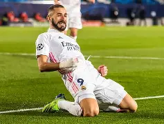 本泽马在国际米兰的大量进攻，法国球员发挥亮眼